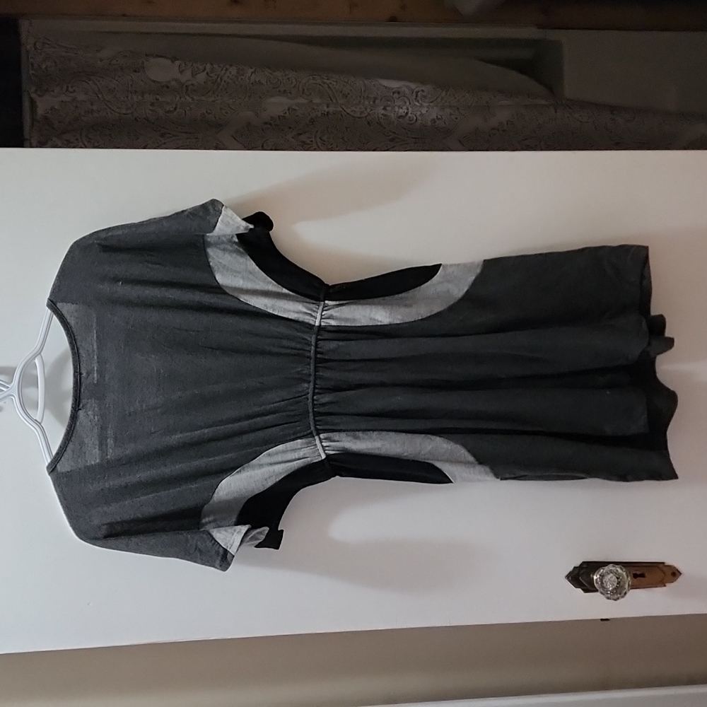 Dress - Picture 4 of 5